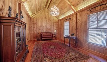 164 Easy St, Alexander City, AL 35010