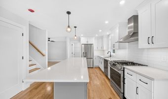 14 Neillian Way 14, Bedford, MA 01730