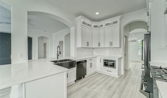 5718 SEA TURTLE Pl, Apollo Beach, FL 33572