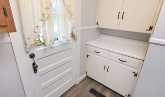 824 MAPLEWOOD Ave, Anniston, AL 36207