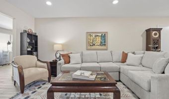 4222 Village 4, Camarillo, CA 93012