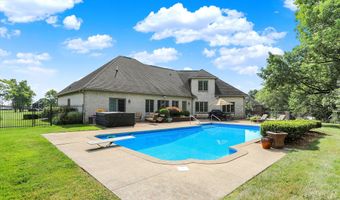 5695 N London Rd, Fairland, IN 46126