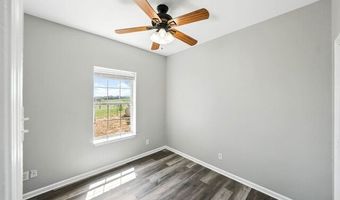 9404 Crow Ln, Adkins, TX 78101