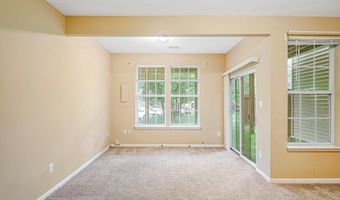 43191 RIDERS Sq, Broadlands, VA 20148