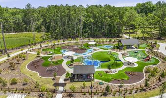 4 Swamp White Oak Dr, Bluffton, SC 29910