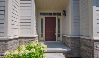 3081 N Spurway Dr, Ann Arbor, MI 48105