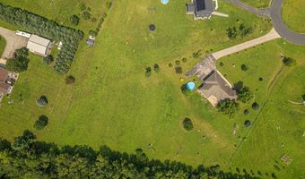 N8532 Story Ridge Court, Belleville, WI 53508