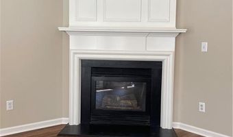 2911 Commonwealth Cir, Alpharetta, GA 30004