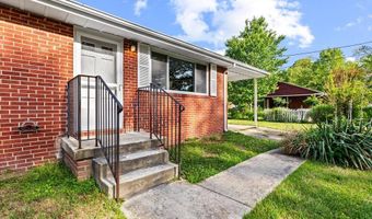 710 Farmington Rd W, Accokeek, MD 20607
