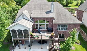 259 Meadowbrook Country Club Est, Ballwin, MO 63011