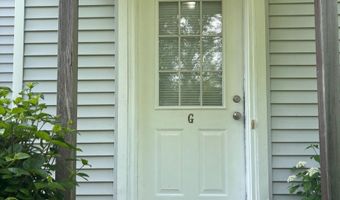 27 Oyster Bay, Absecon, NJ 08201