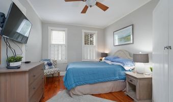 165 KING GEORGE St, Annapolis, MD 21401