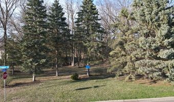 1167 Benton St, Anoka, MN 55303