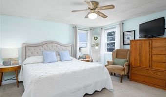 184 Vallette St, Cranston, RI 02920