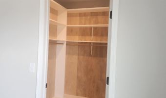 404 Chad Trl, Arlington, WI 53911