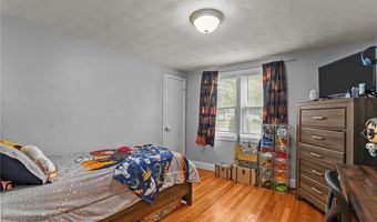 509 Buttonwoods Ave, Warwick, RI 02886