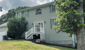 20 Canton Ct, Cranston, RI 02921