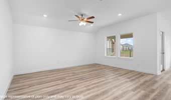 517 Robin St, Angleton, TX 77515
