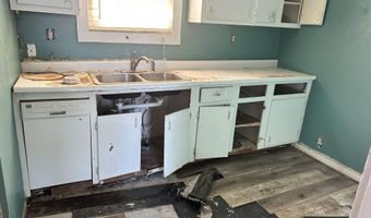 1231 N Harrison St, Auburn, KS 66402