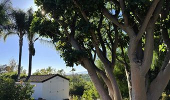 1650 Winterwarm Dr, Fallbrook, CA 92028