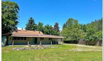 6648 Chippewa Dr, Bonners Ferry, ID 83805