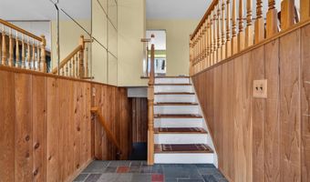 11 Kent Rd, Airmont, NY 10952