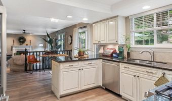 557 S MOSS HILL Dr, Bountiful, UT 84010