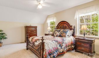 456 Mills Gap Rd, Arden, NC 28704