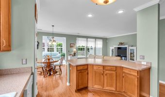 5 Minot Light Ct, Barnegat, NJ 08005