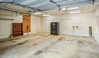 100 Thomas Sumter St, Beaufort, SC 29907