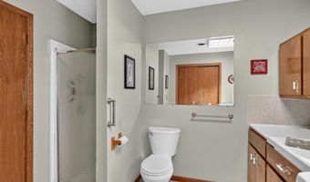 3509 W Lake Jessie Dr SE, Alexandria, MN 56308