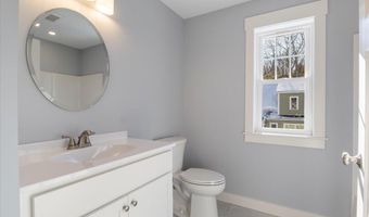 4 Cortland Pl, Standish, ME 04084