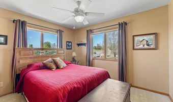1413 27th St NW, Austin, MN 55912