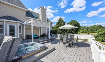 6 Jennifer Ln, Amherst, NH 03031