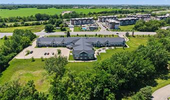 1427 34th Ave SW 213, Altoona, IA 50009