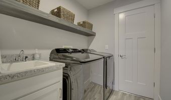7834 W Timber Creek Dr, Alexandria, KY 41001