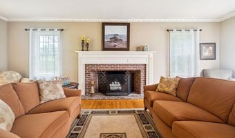 1 Brimstone Hill Rd, Amherst, NH 03031