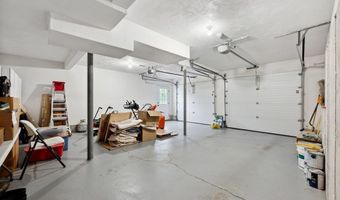177 Jean Carol Rd, Abington, MA 02351
