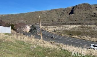 107 Appleford Dr, Asotin, WA 99402