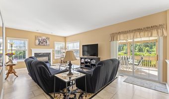 5 Overlook Ct, Bayville, NJ 08721