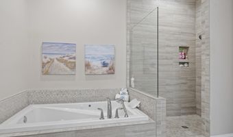 1615 Cayman Cv, Biloxi, MS 39531