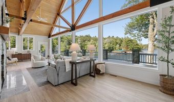 78 Rollins Rd, Alton, NH 03810