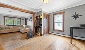 215 Dewey St, Bennington, VT 05201