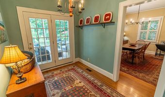 461 Circle Dr, Abingdon, VA 24210