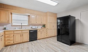 2026 11th Ave NW, Ardmore, OK 73401