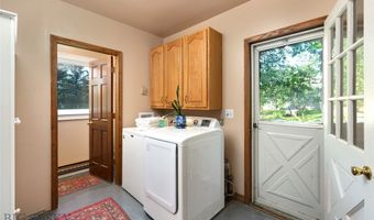 8373 Goldenstein Ln, Bozeman, MT 59715