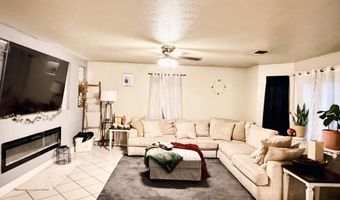 2318 Algerita St, Carlsbad, NM 88220