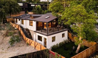 3926 Sunset Dr, Los Angeles, CA 90027