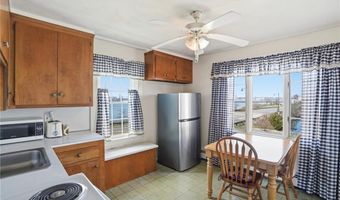 680 Veterans Memorial Pkwy, East Providence, RI 02914