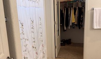 1645 Winchester Dr, Elko, NV 89801